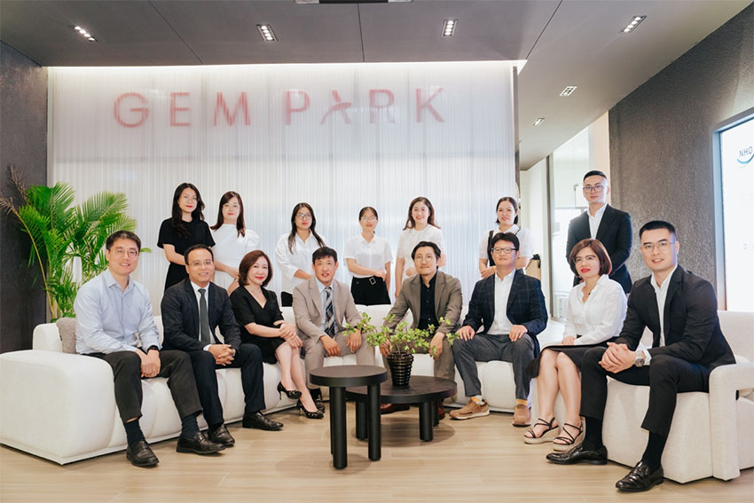 Đại diện Ban lãnh đạo hai bên tham dự sự kiện ký kết hợp tác dự án Gem Park
